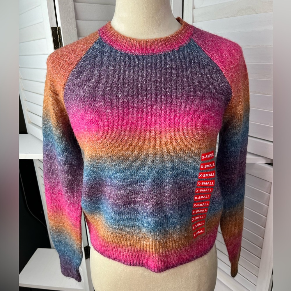 NEW BB DAKOTA STEVE MADDEN SWEATER
